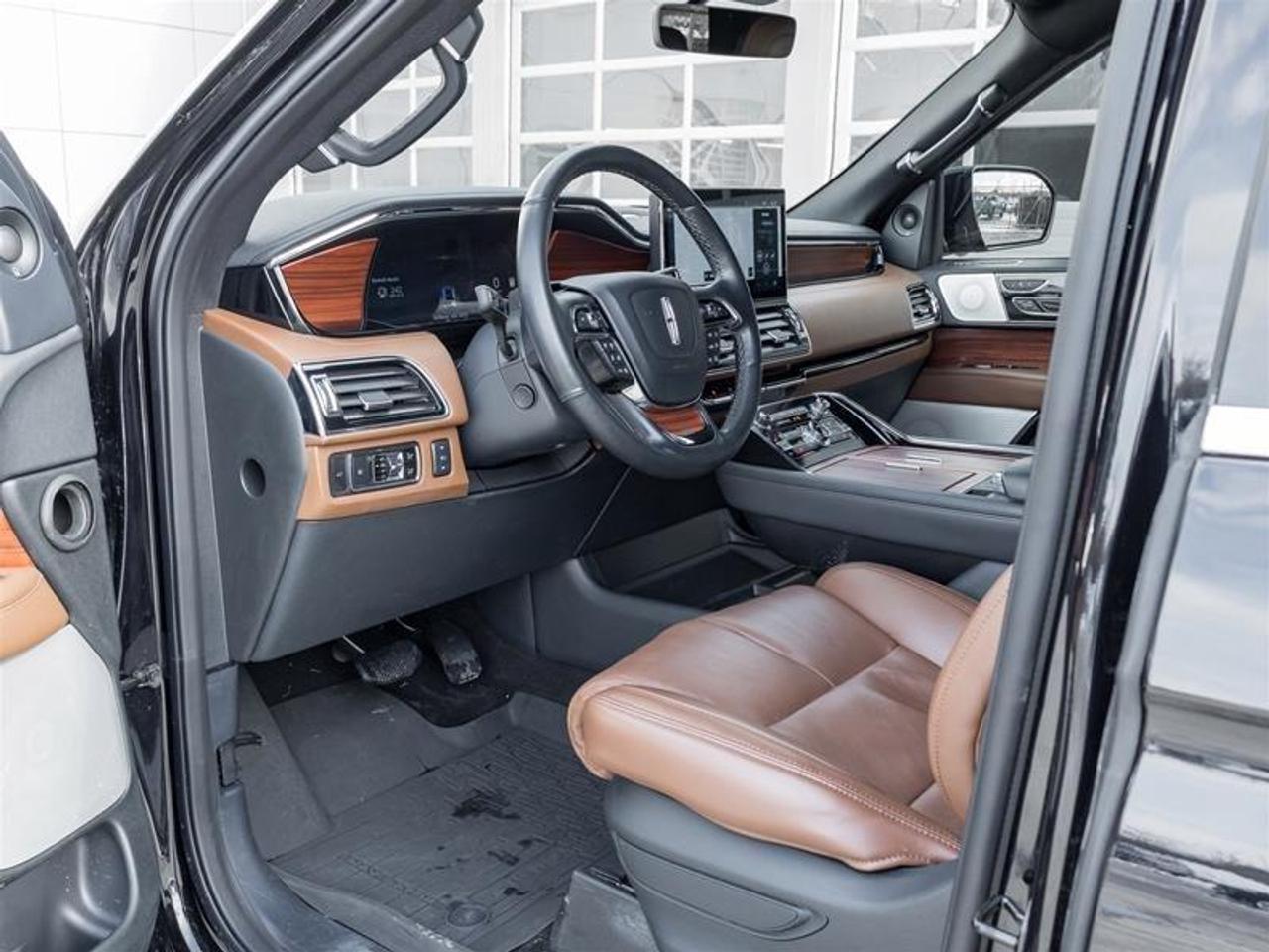 2024 Lincoln Navigator L Reserve 4dr 4x4 Photo