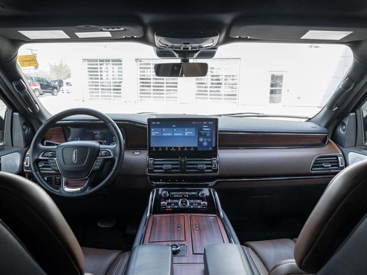 2024 Lincoln Navigator L Reserve 4dr 4x4 Photo