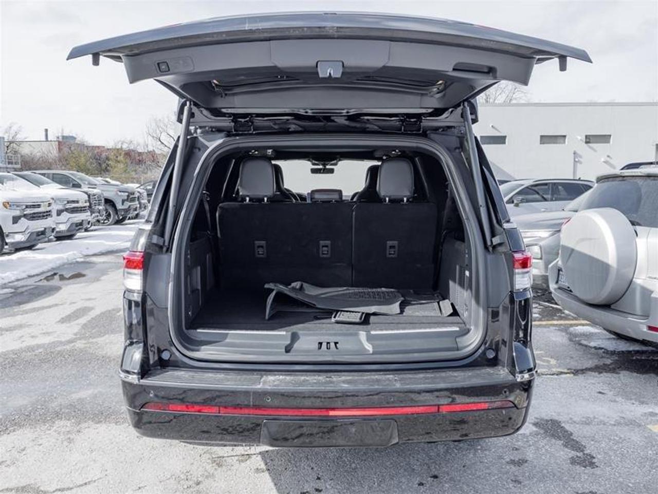 2024 Lincoln Navigator L Reserve 4dr 4x4 Photo