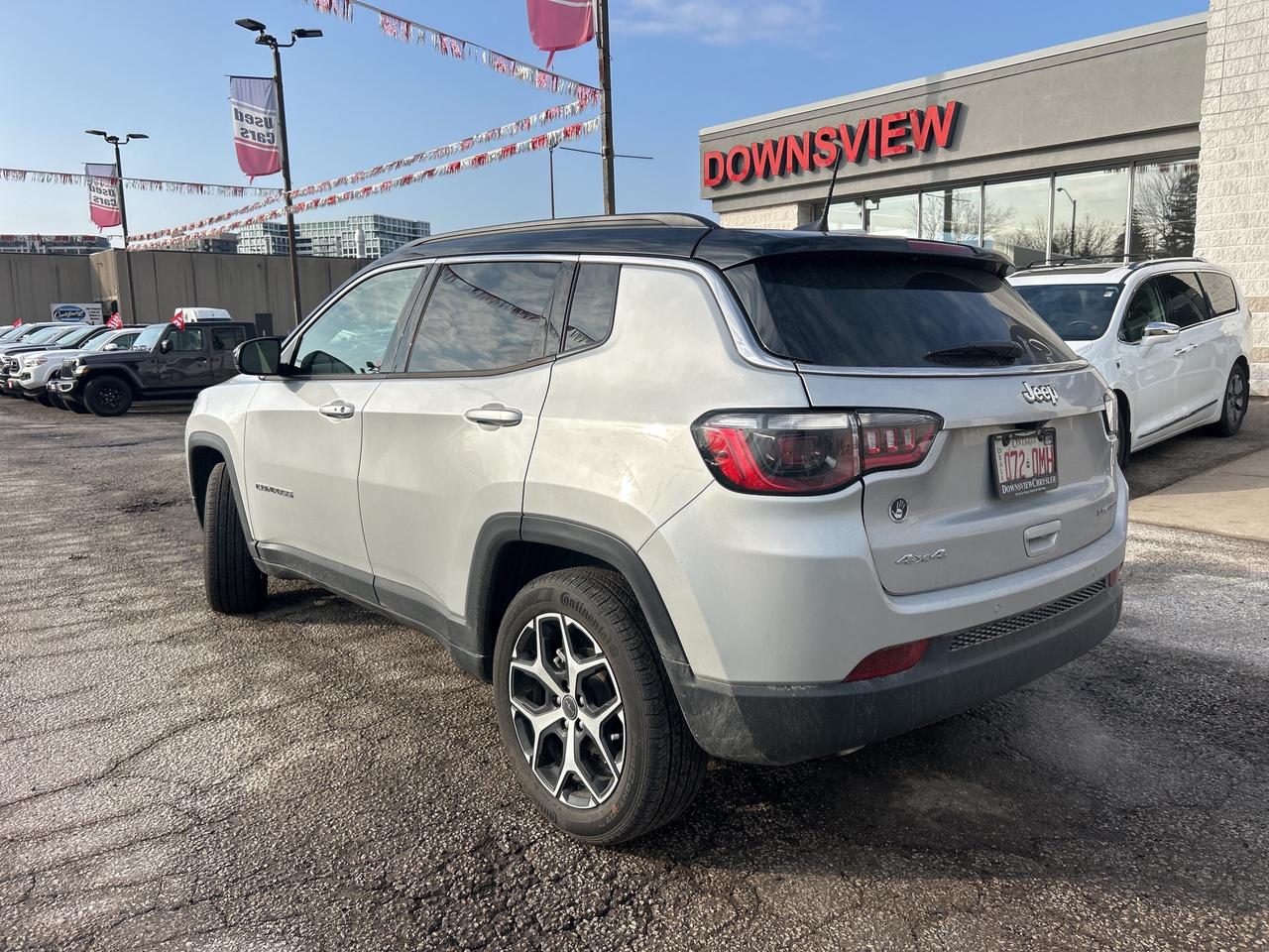 2025 Jeep Compass Limited 4x4 w/Panoramic Sunroof, Alpine Sound Photo
