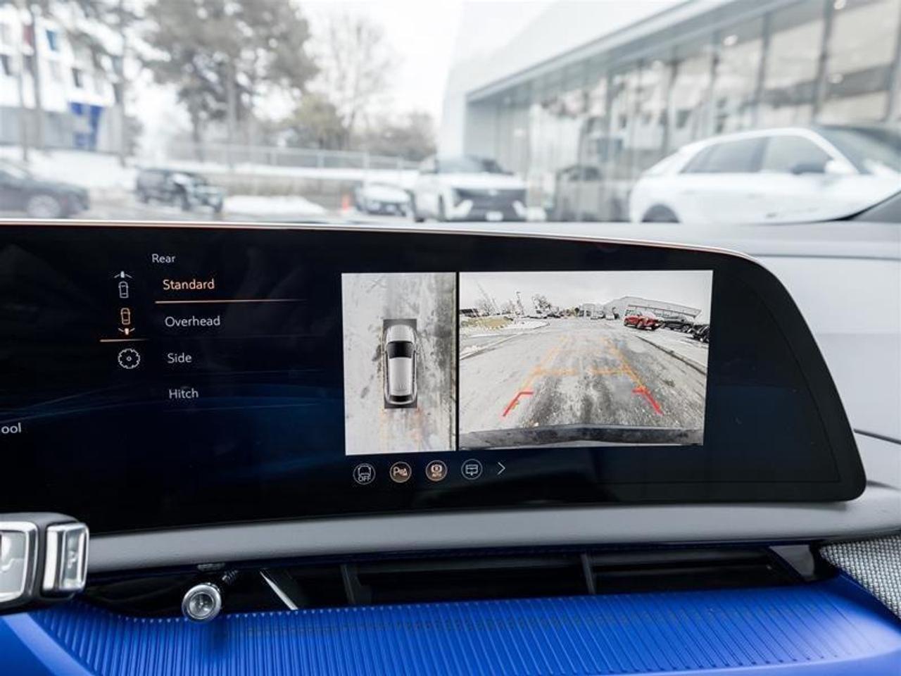 2026 Cadillac OPTIQ Luxury 4dr Photo