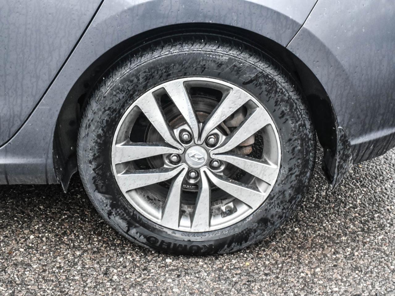 2018 Hyundai Elantra GT Base Photo