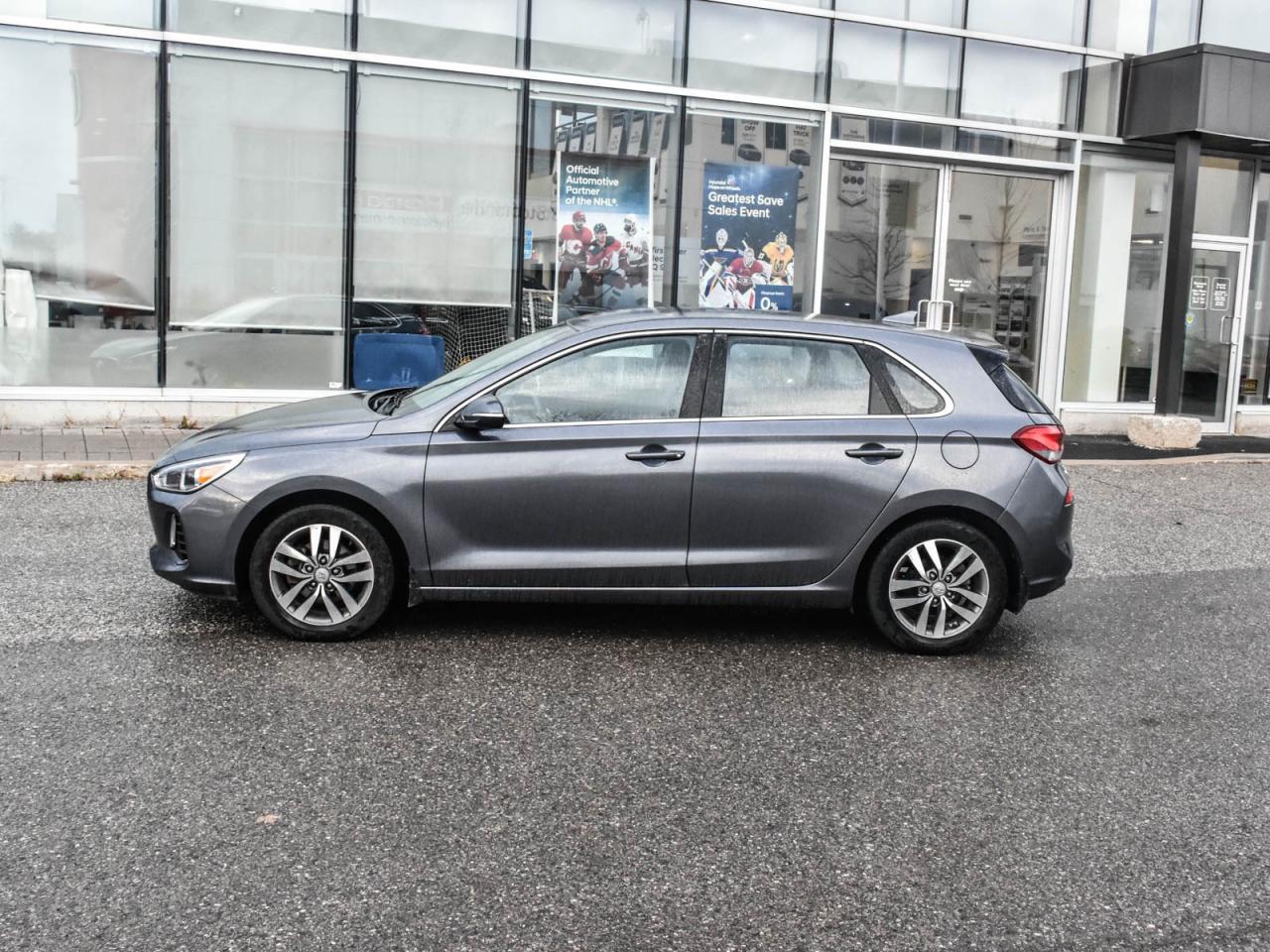 2018 Hyundai Elantra GT Base Photo4