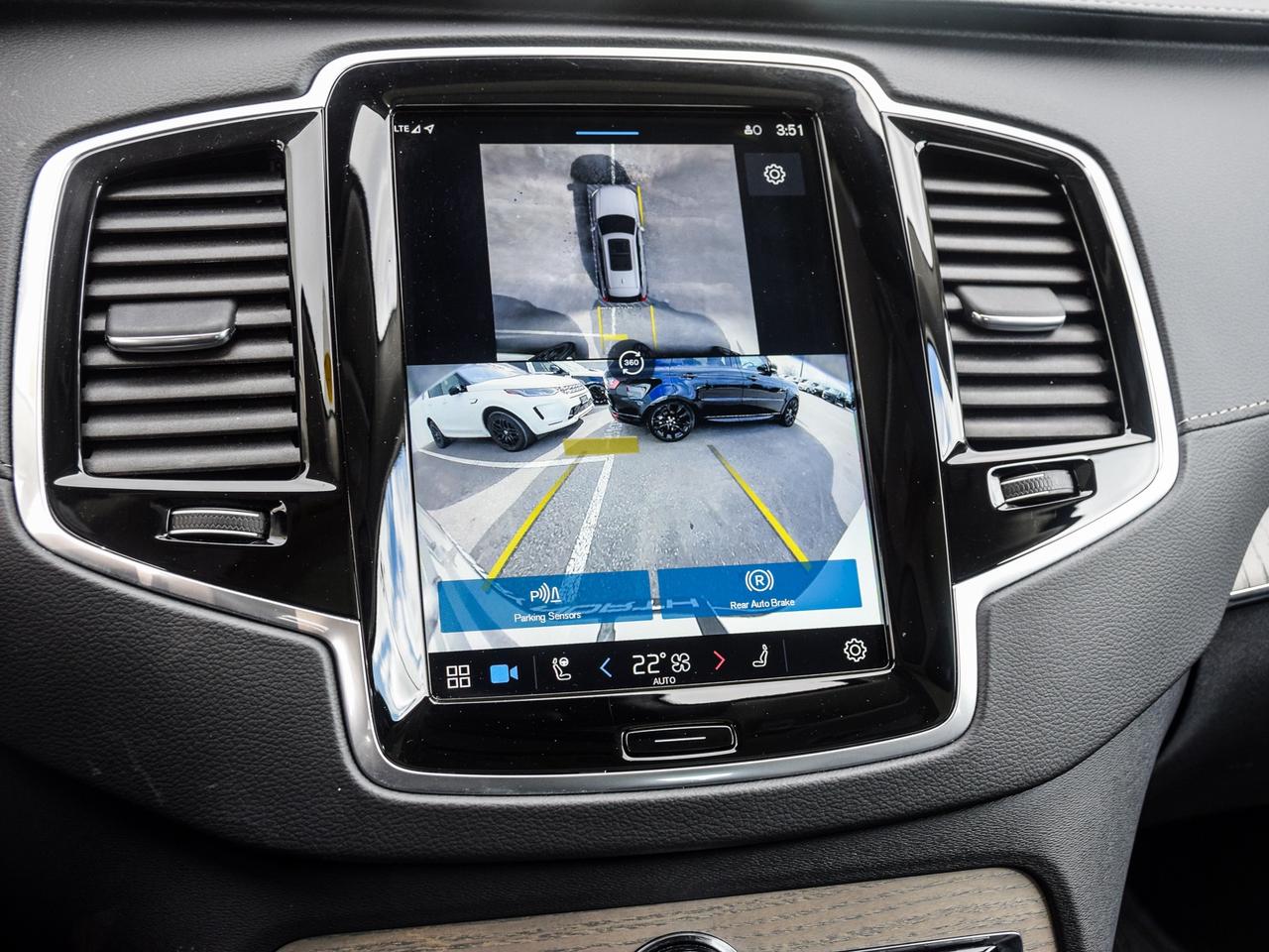 2025 Volvo XC90 Plug-In Hybrid T8 AWD Ultra Bright Theme 7-Seater Photo