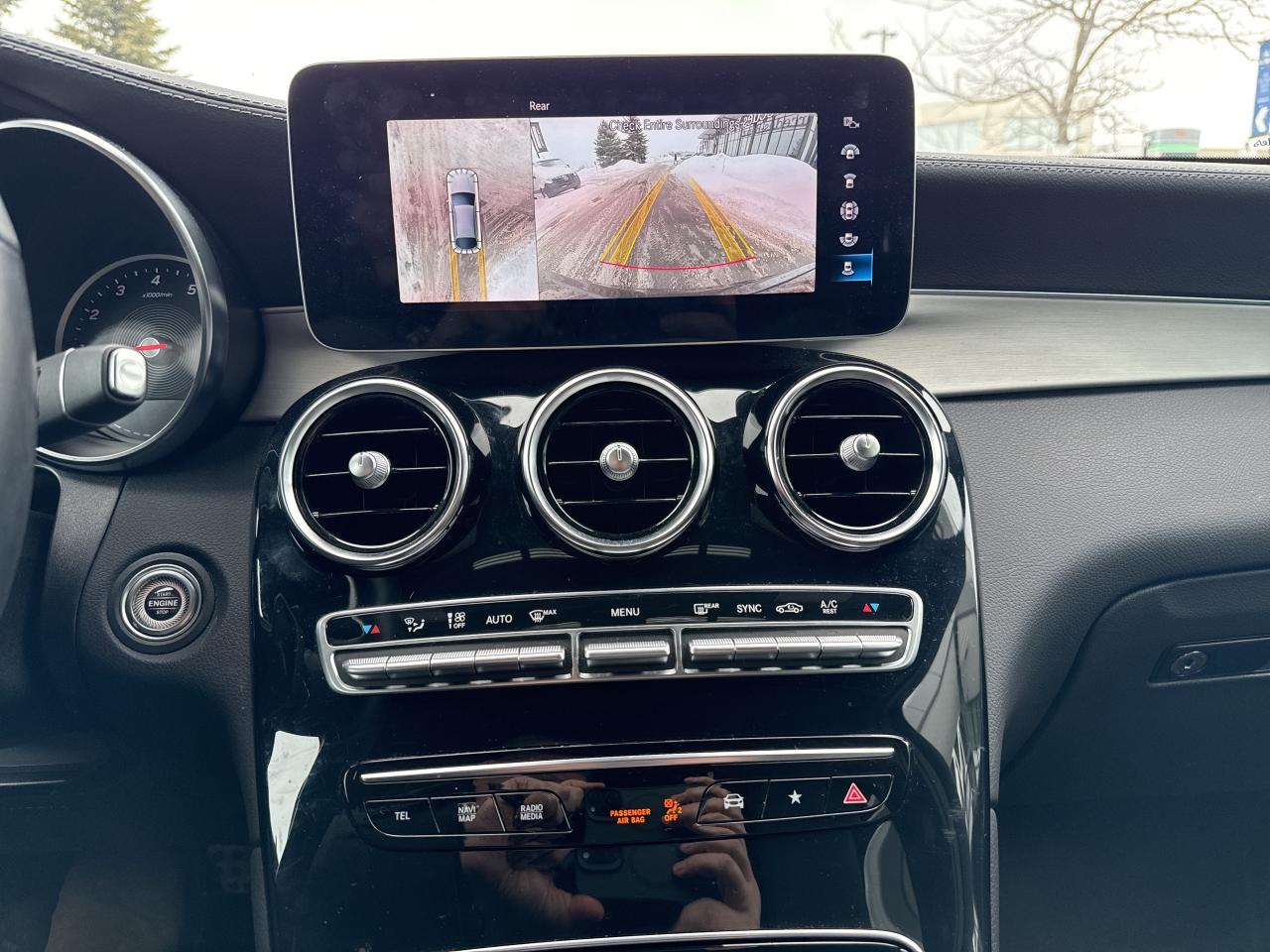 2023 Mercedes-Benz GLC 4MATIC® Photo