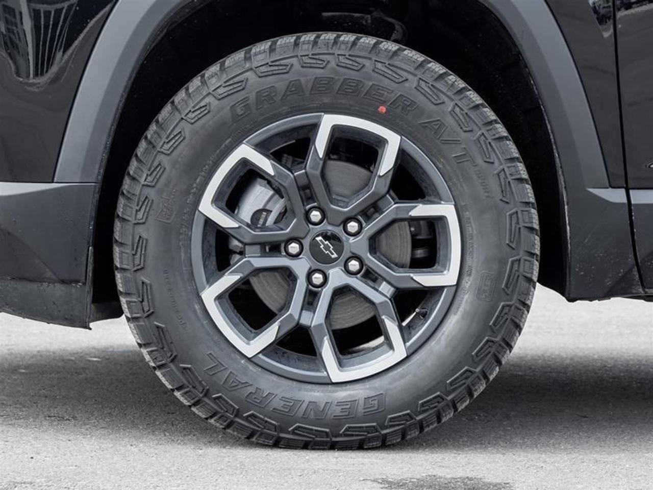2026 Chevrolet Equinox ACTIV 4dr All-Wheel Drive Photo