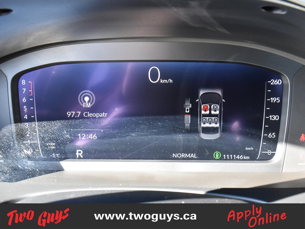 2022 Honda Civic Sedan Touring CVT Leather Sunroof Back Up Camera Photo