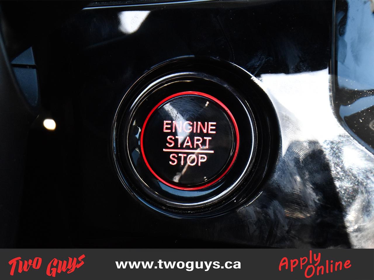 2022 Honda Civic Sedan Touring CVT Leather Sunroof Back Up Camera Photo