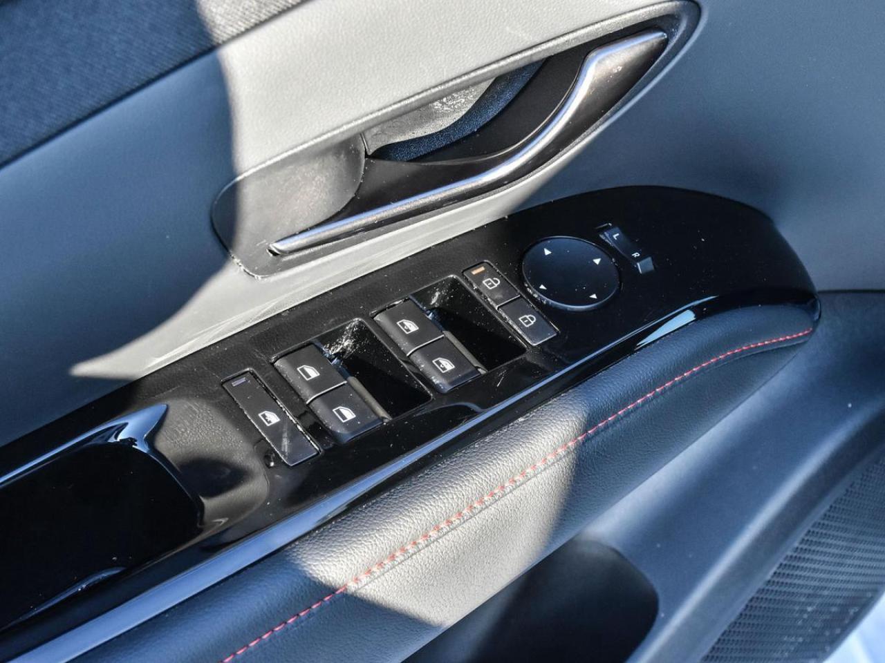 2025 Hyundai Tucson Hybrid N-Line AWD Photo4