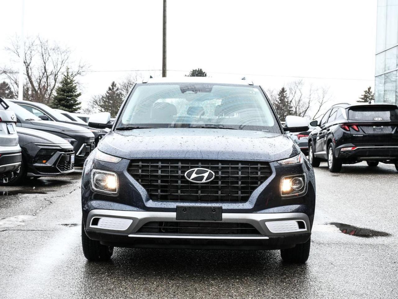 2023 Hyundai Venue Fwd Preferred Two Photo2