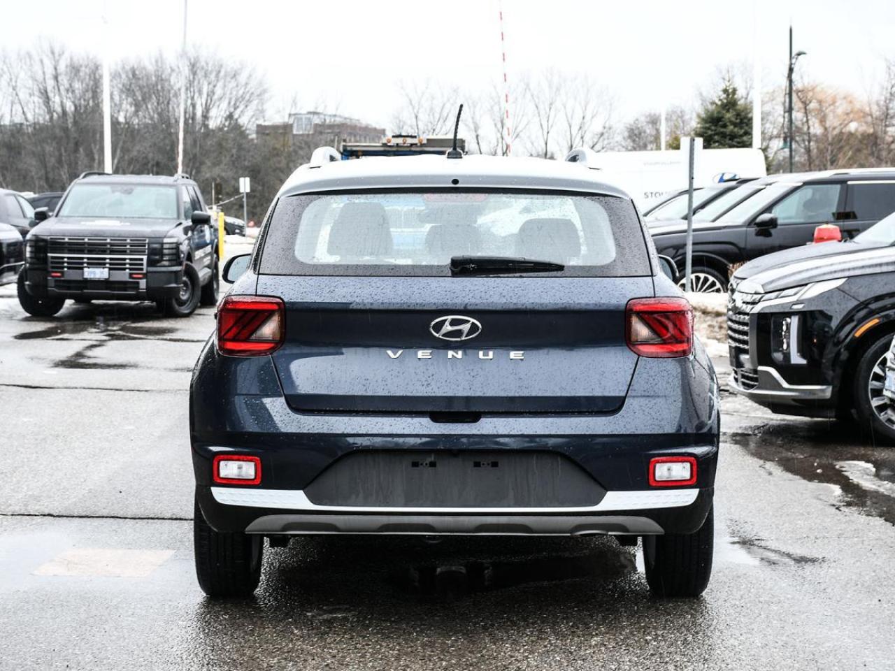 2023 Hyundai Venue Fwd Preferred Two Photo