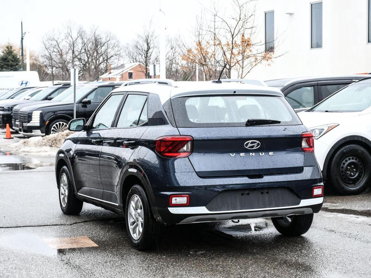 2023 Hyundai Venue Fwd Preferred Two Photo