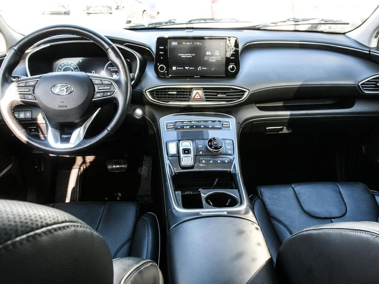 2022 Hyundai Santa Fe Hybrid Luxury Photo