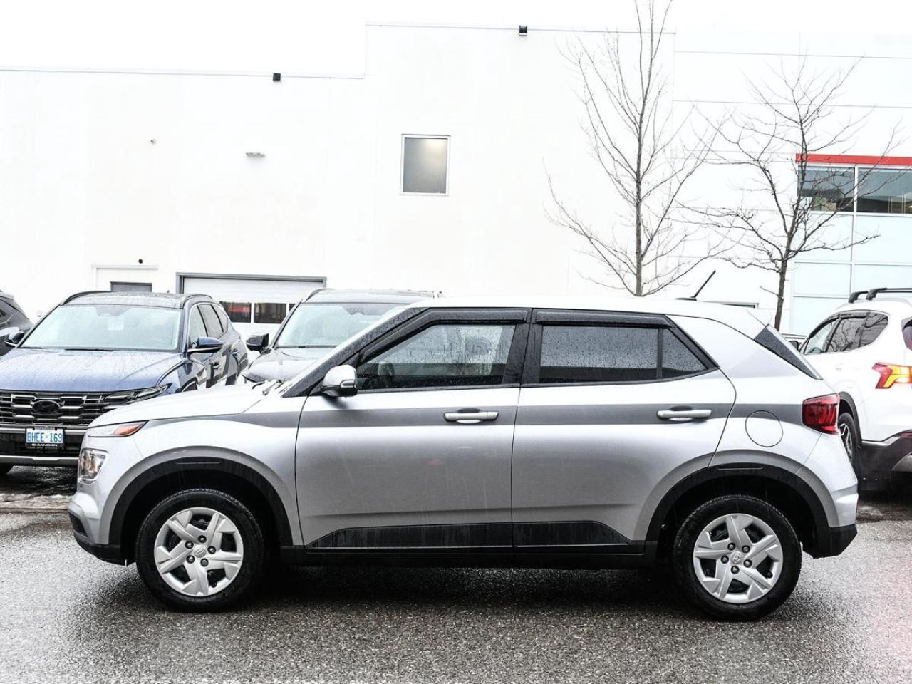 2024 Hyundai Venue Essential IVT Photo