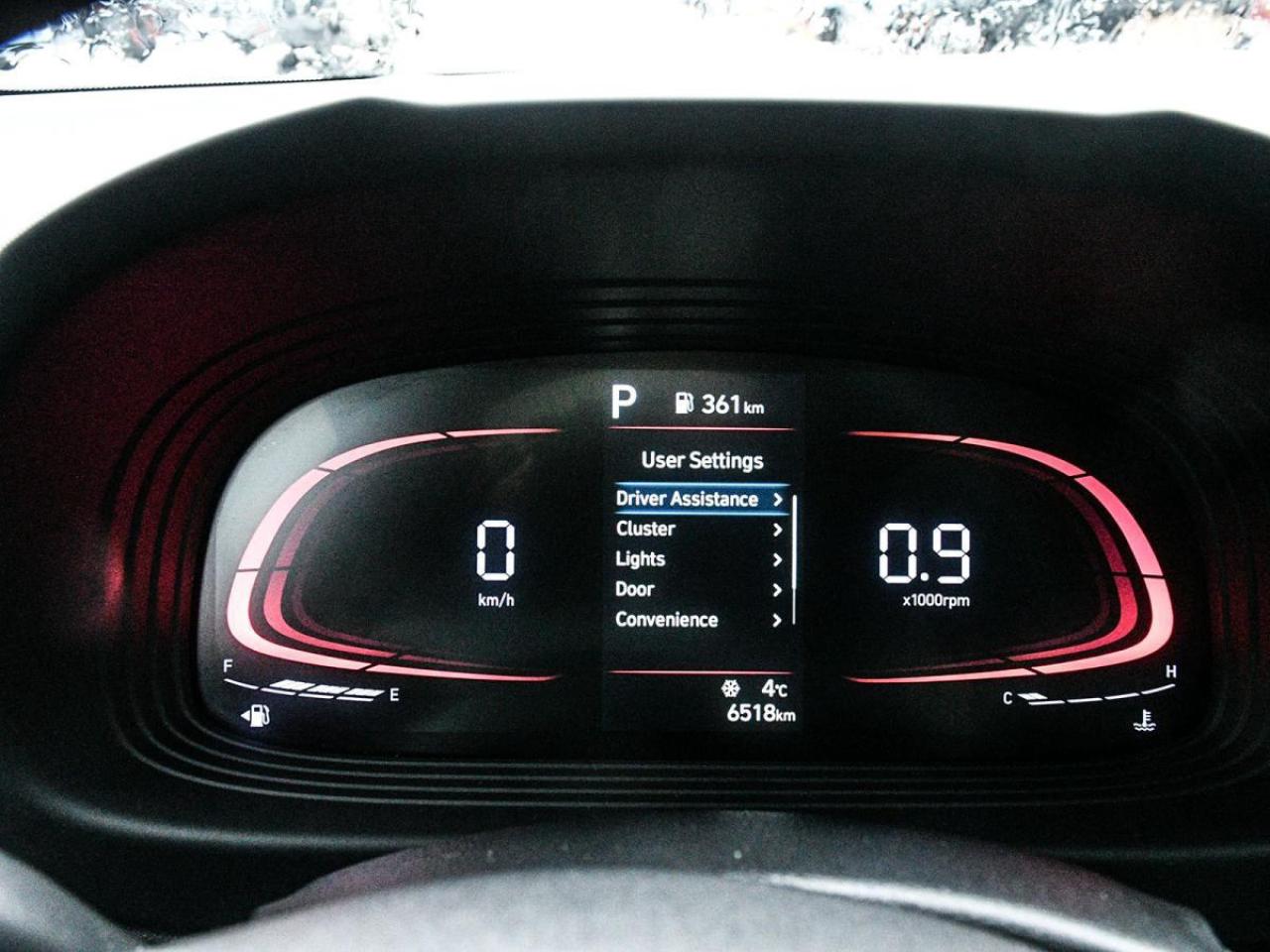 2024 Hyundai Venue Essential IVT Photo