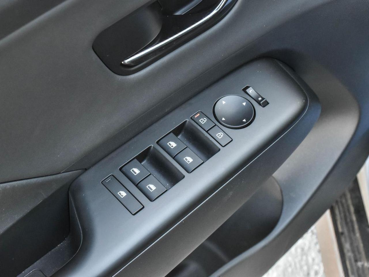 2025 Hyundai KONA 1.6T N Line AWD w/Two-Tone Roof Photo