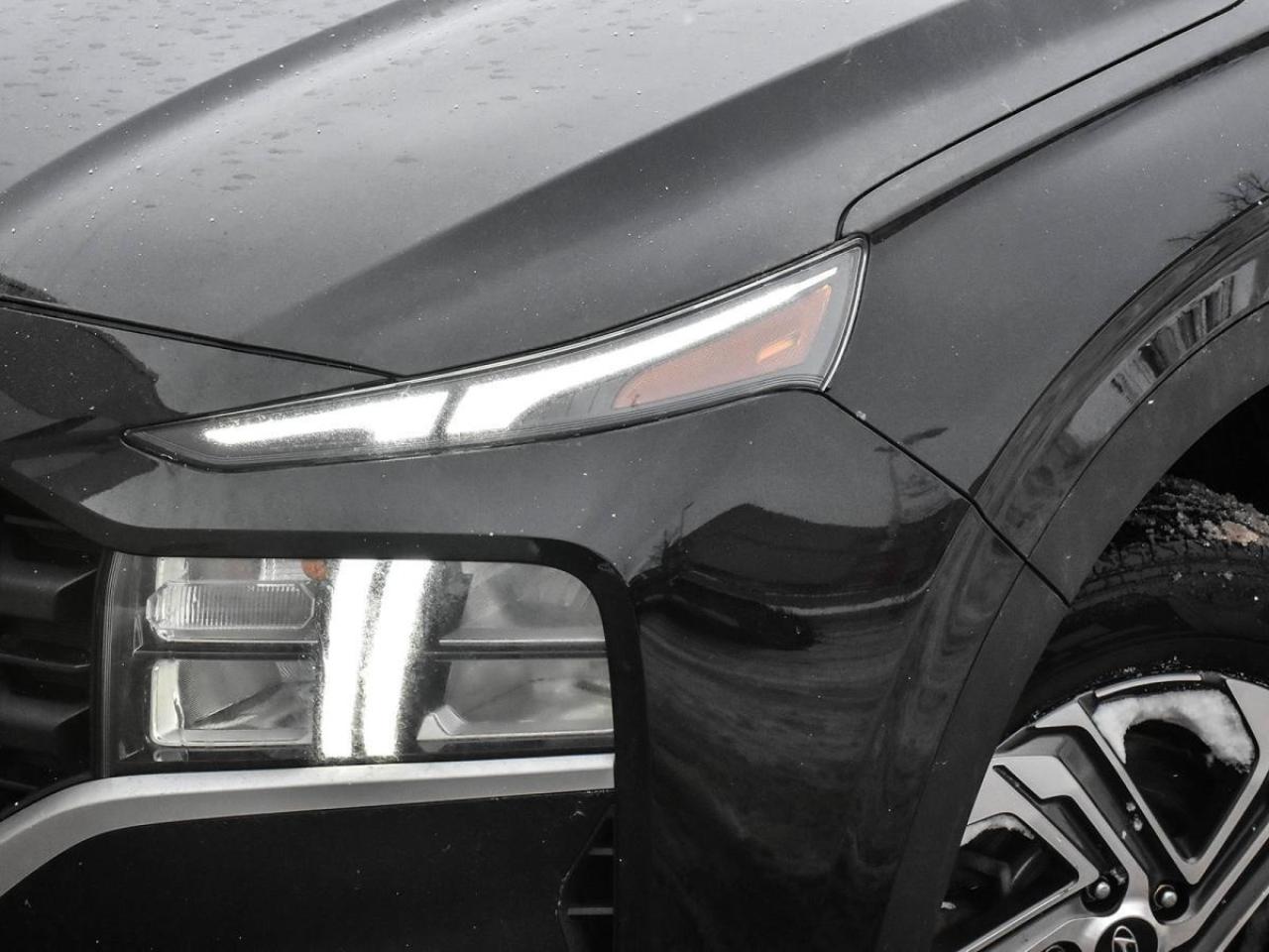 2022 Hyundai Santa Fe Essential AWD 2.5L Photo