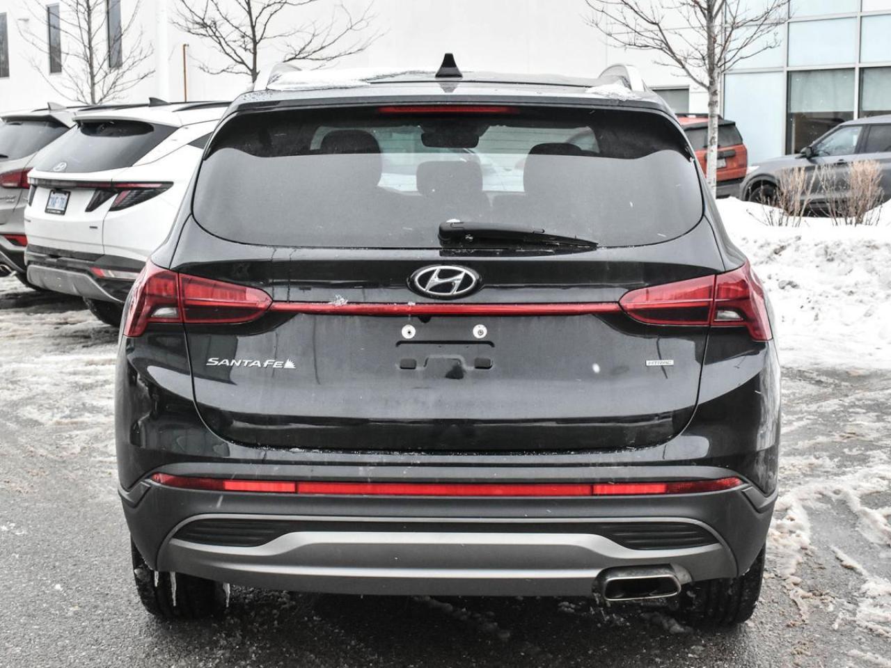 2022 Hyundai Santa Fe Essential AWD 2.5L Photo