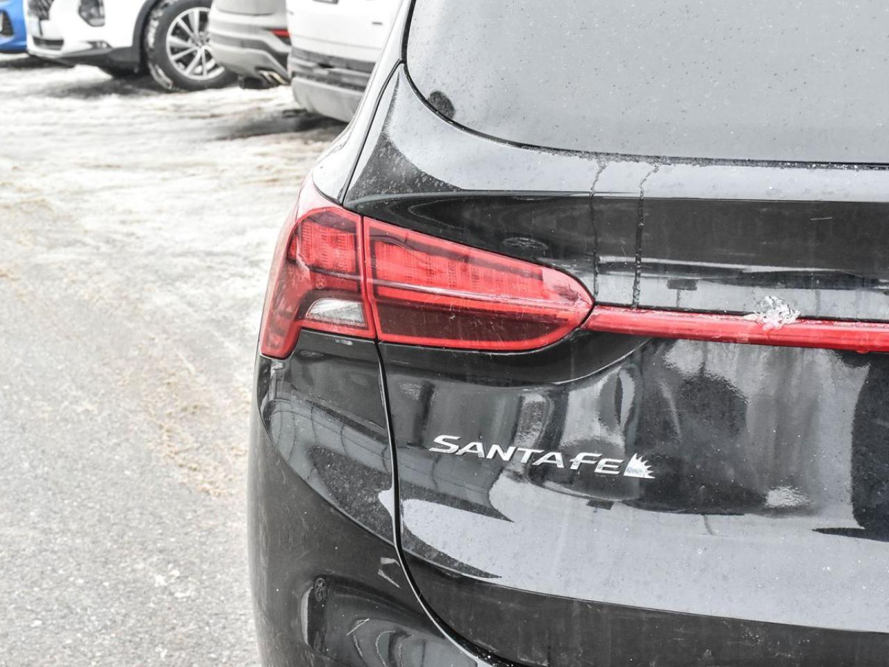 2022 Hyundai Santa Fe Essential AWD 2.5L Photo