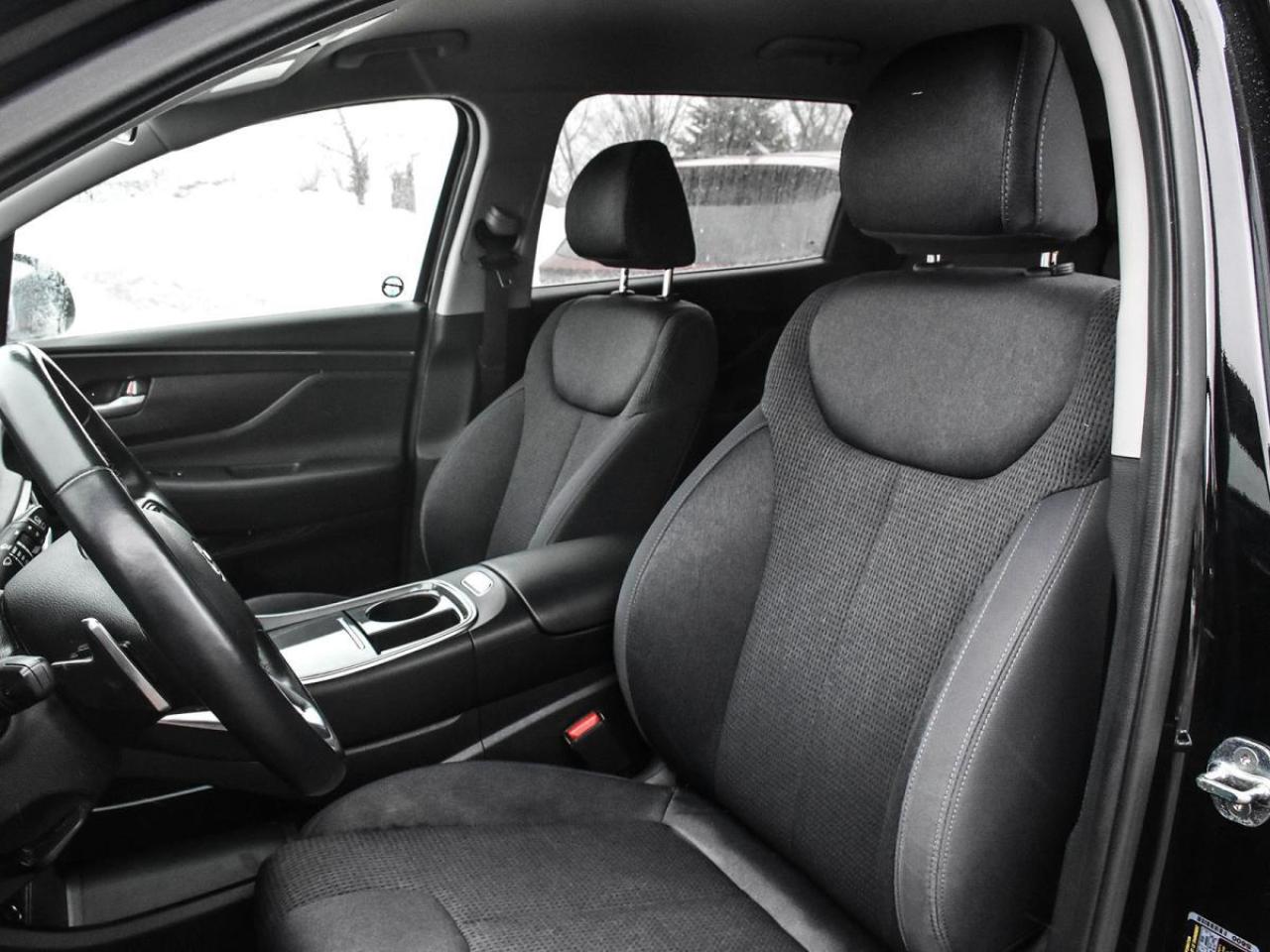 2022 Hyundai Santa Fe Essential AWD 2.5L Photo