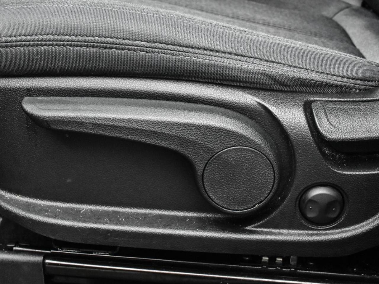 2022 Hyundai Santa Fe Essential AWD 2.5L Photo