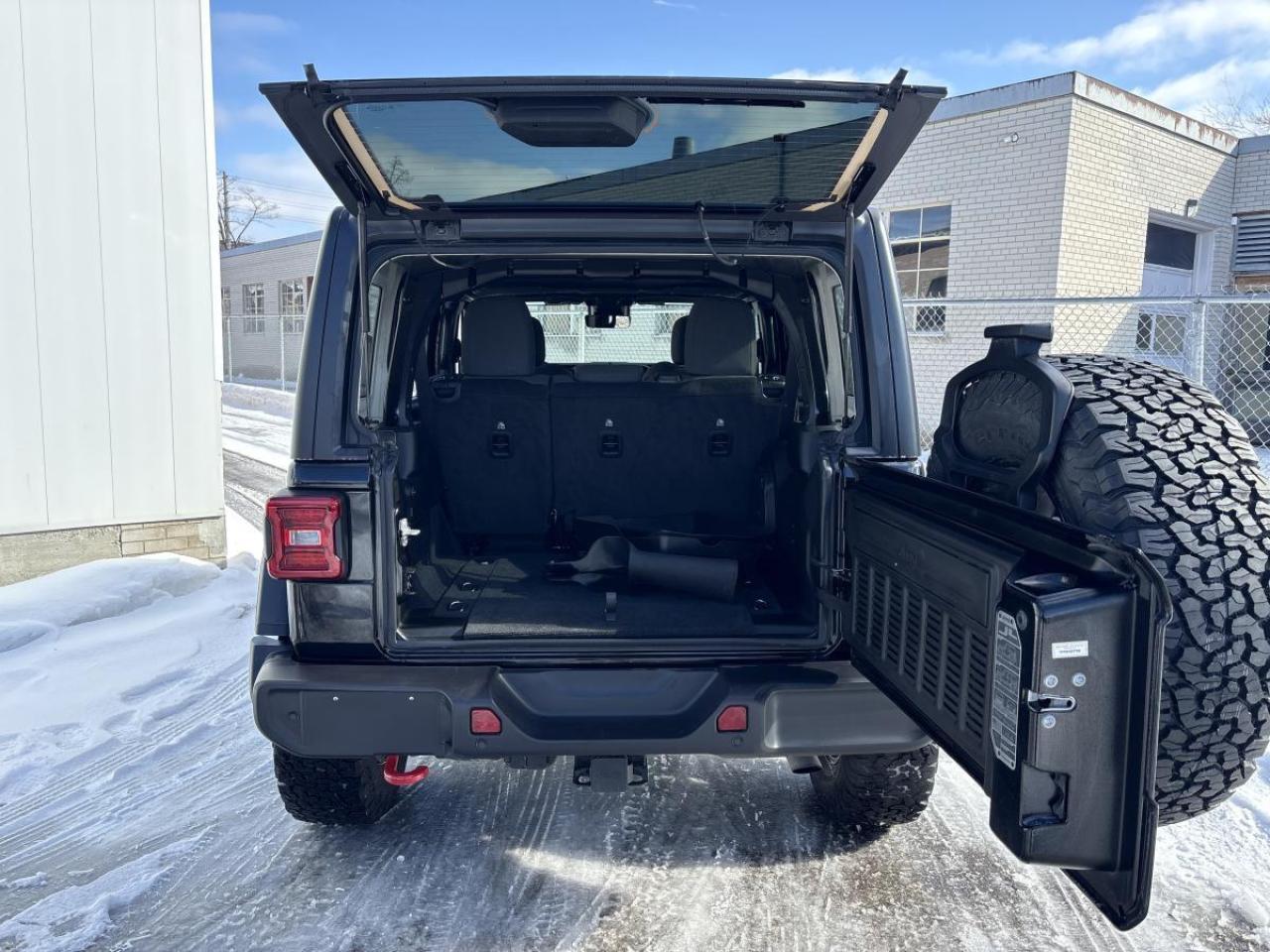 2024 Jeep Wrangler Rubicon Dual Top Convenience Tech Safety PKGS Photo