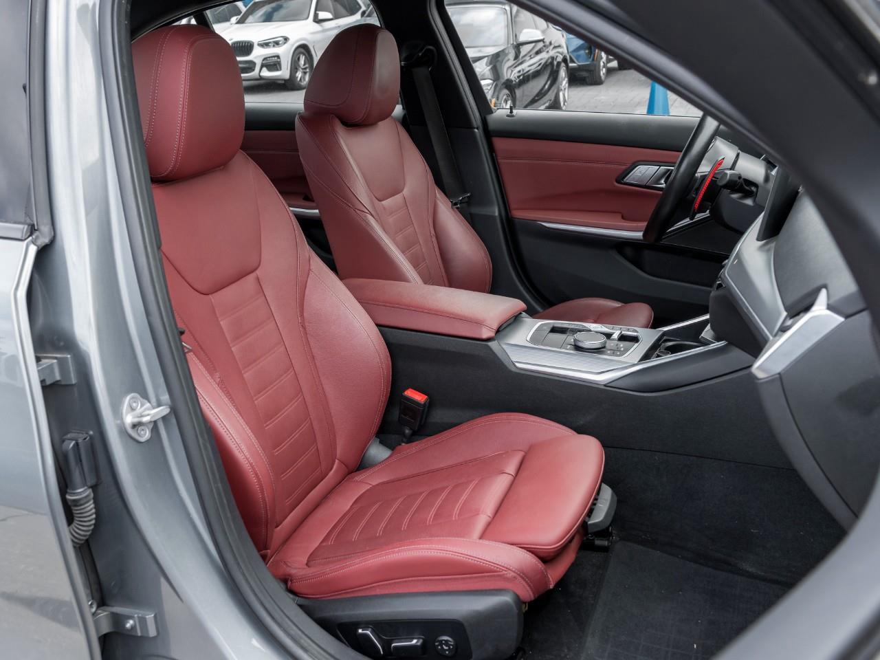 2024 BMW M340 i xDrive 4dr All-Wheel Drive Sedan Photo
