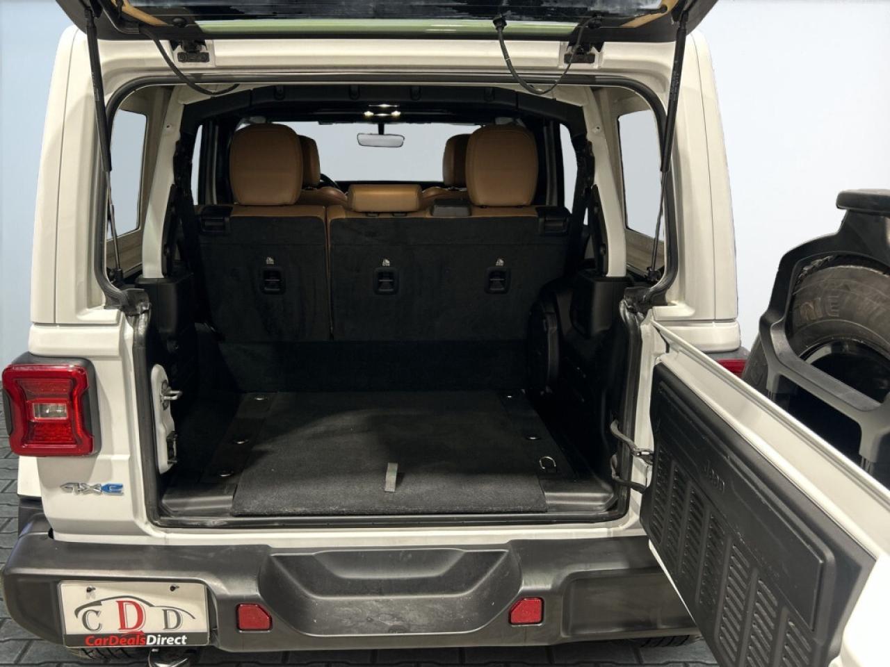 2021 Jeep WRANGLER UNLIMITED Unlimited Sahara 4XE/ AWD/Leather/NAVI/Soft Top in Photo