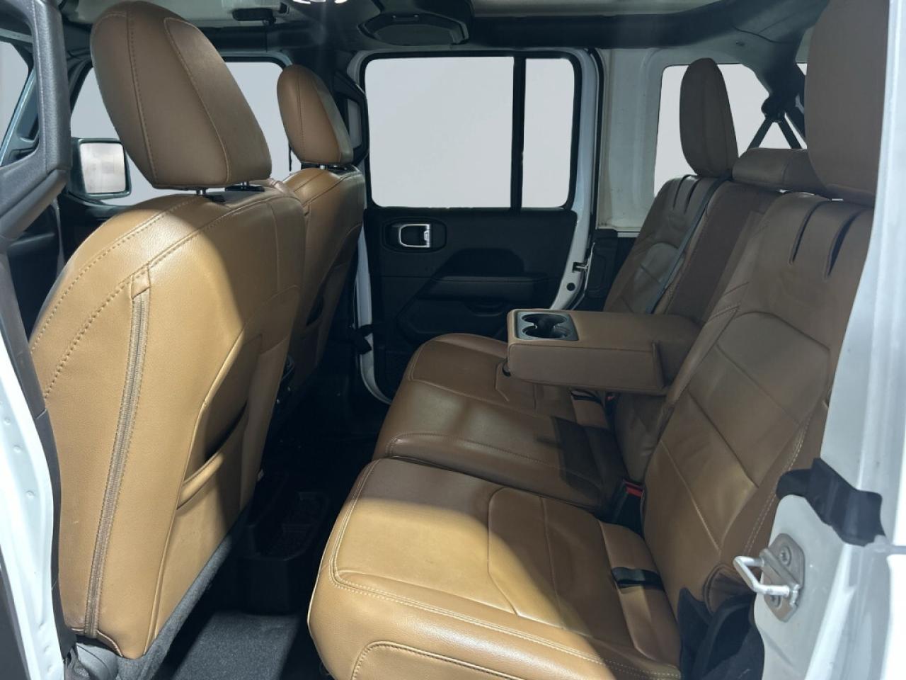 2021 Jeep WRANGLER UNLIMITED Unlimited Sahara 4XE/ AWD/Leather/NAVI/Soft Top in Photo