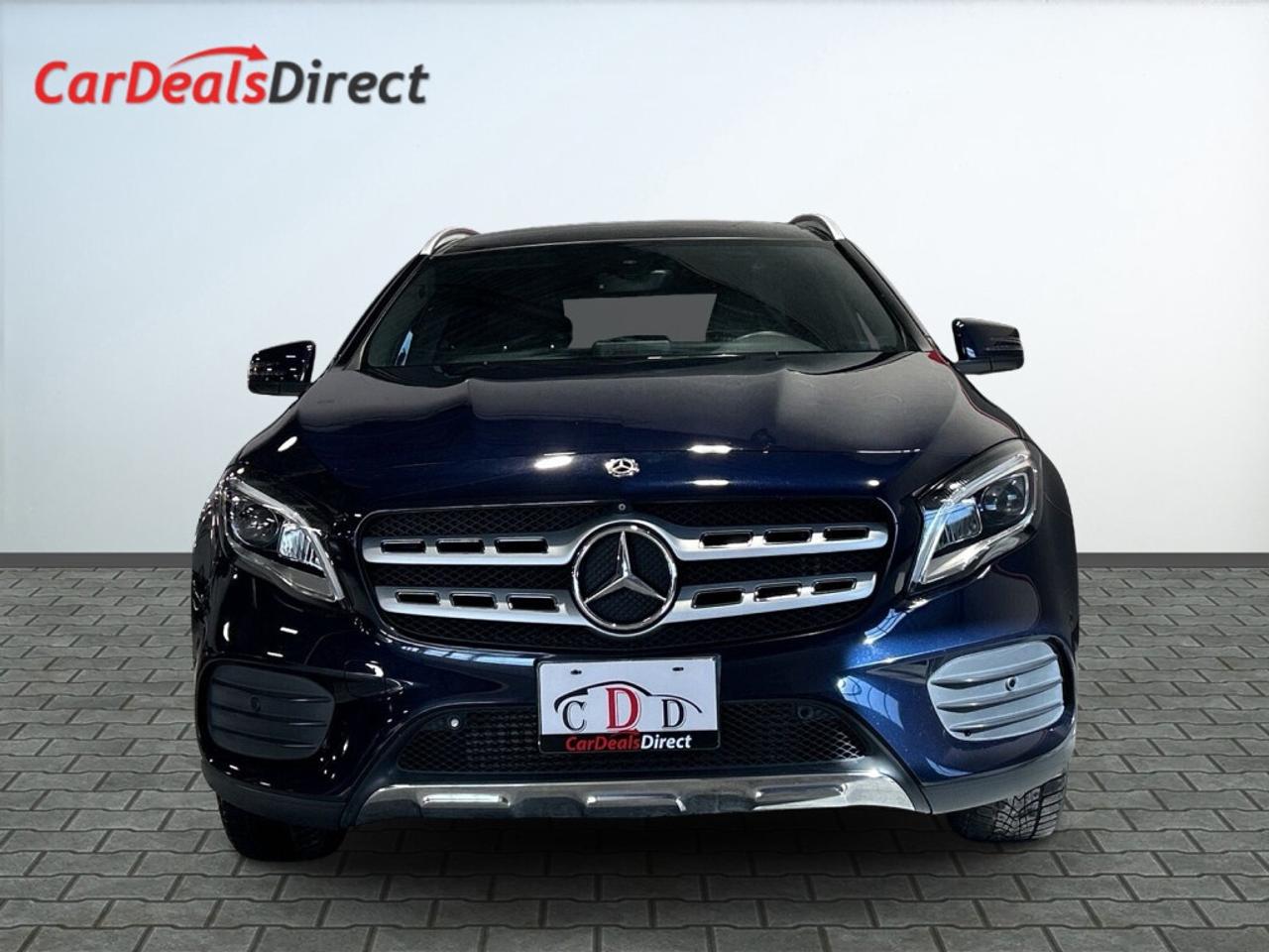 2018 Mercedes-Benz GLA250 4MATIC AMG Pkg / NAV / Sunroof / Leather / Clean Photo