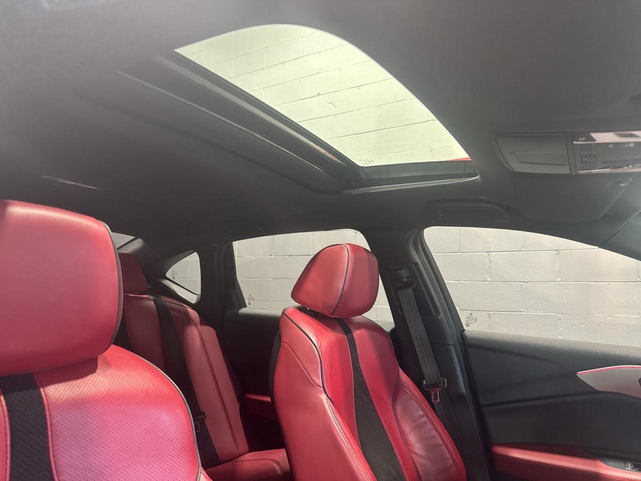 2022 Acura TLX A-Spec SH-AWD / Leather / Sunroof / Drive Assist / Photo