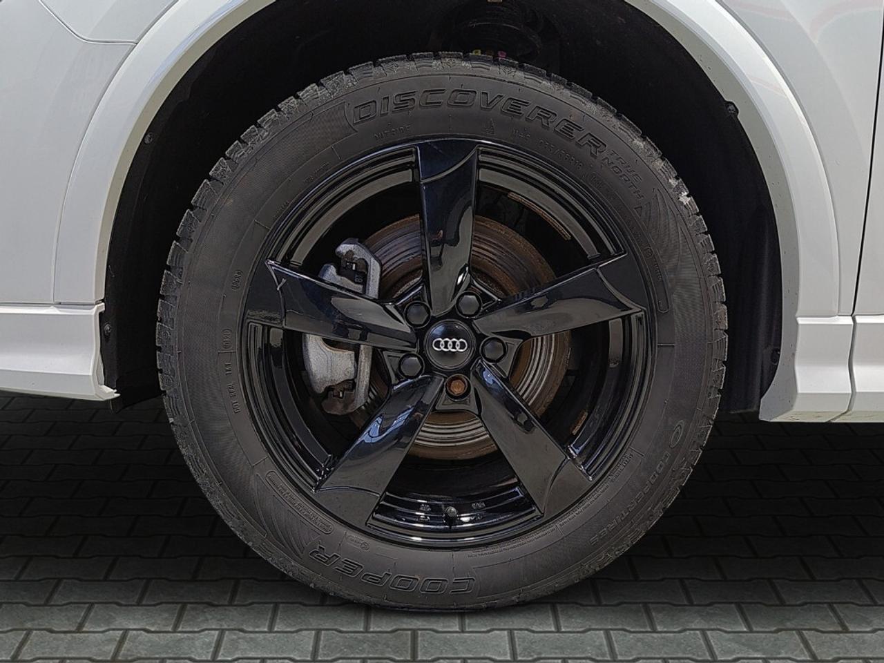 2021 Audi Q3 quattro S Line / NAV / Sunroof / Leather / CarPlay Photo