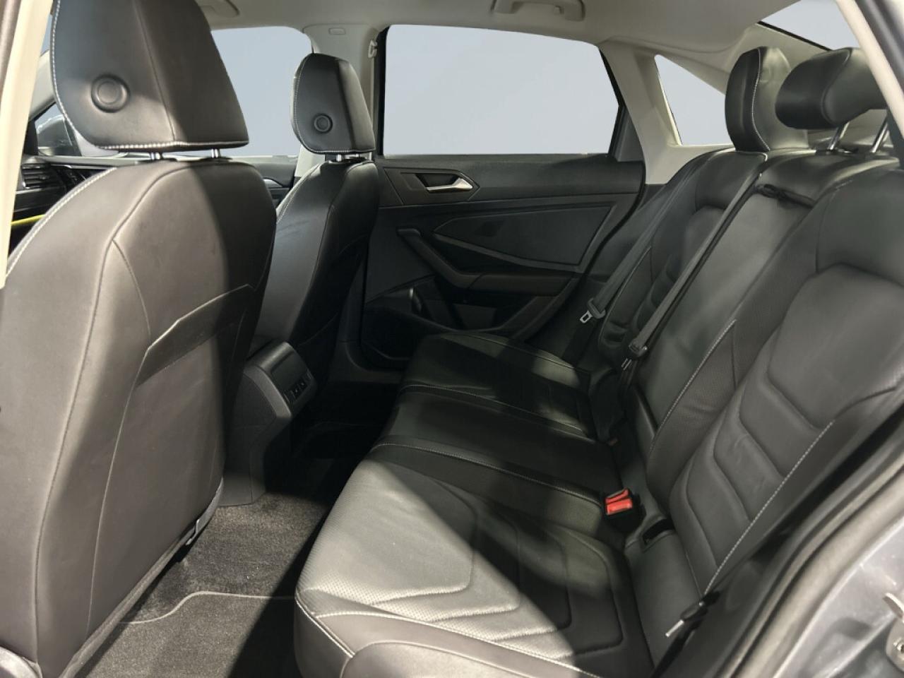 2022 Volkswagen Jetta Highline/Leather/Sunroof/NAVI/Lane Assist/Android Photo