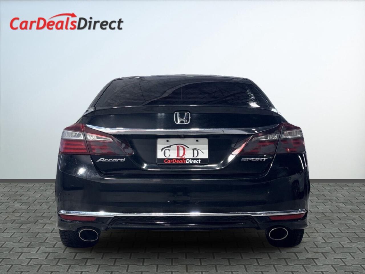 2017 Honda Accord Sedan Sport / Leather / NAVI / Sunroof / Backup Camera / Photo