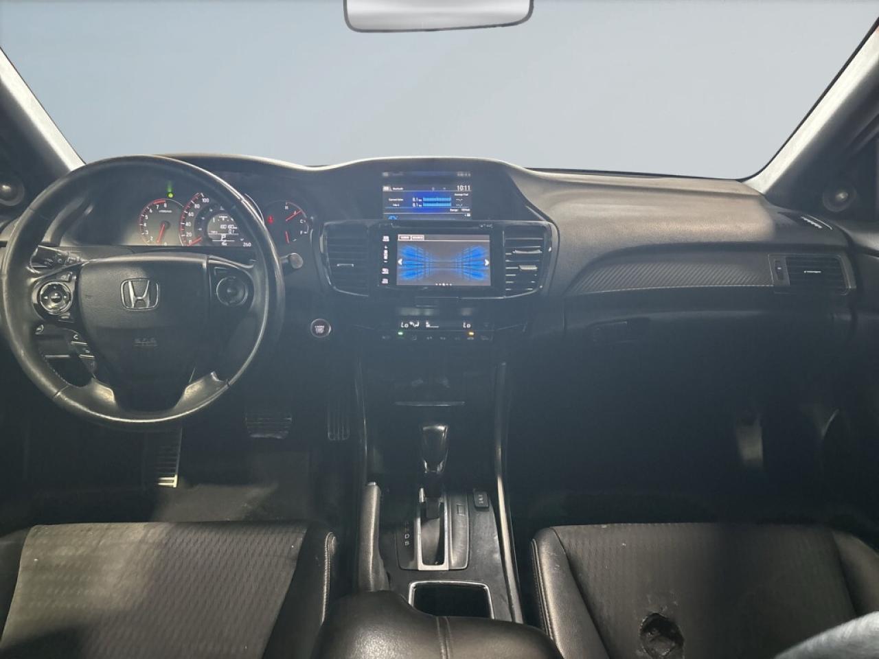 2017 Honda Accord Sedan Sport / Leather / NAVI / Sunroof / Backup Camera / Photo