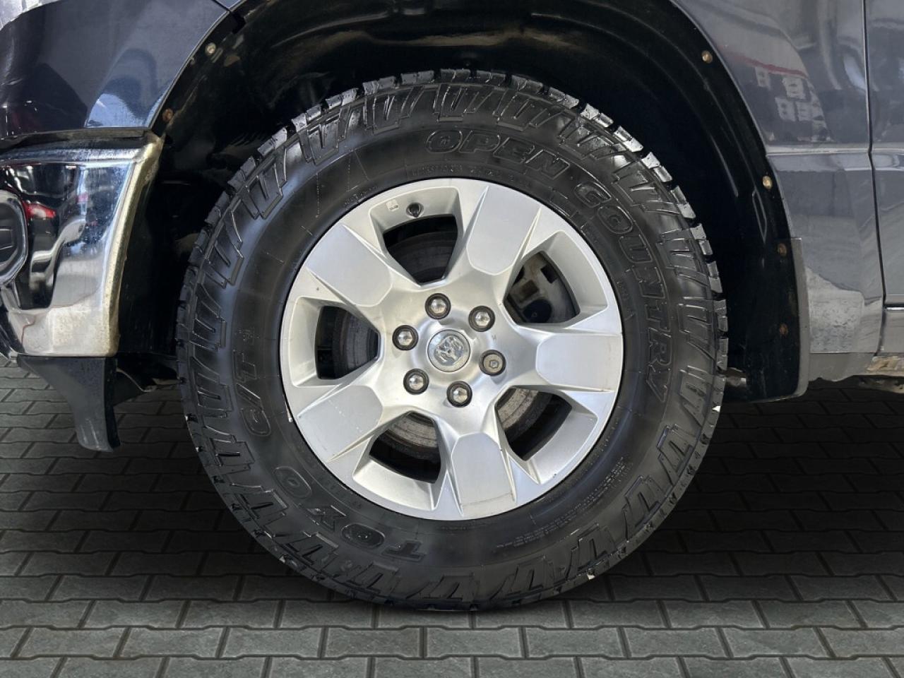 2022 RAM 1500 Big Horn HEMI 5.7L V8/4x4/Big Screen/ Android/Back Photo