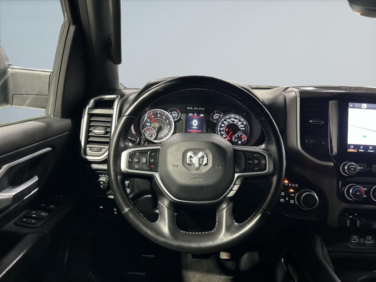 2022 RAM 1500 Big Horn HEMI 5.7L V8/4x4/Big Screen/ Android/Back Photo