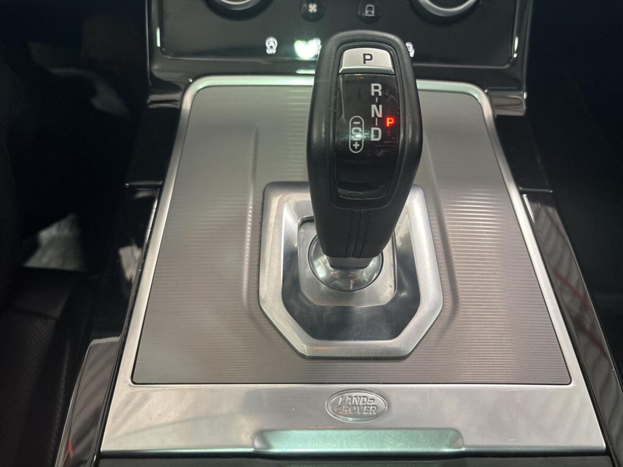 2020 Land Rover Range Rover Evoque S / Leather / Sunroof / NAV / Clean Carfax / Servi Photo