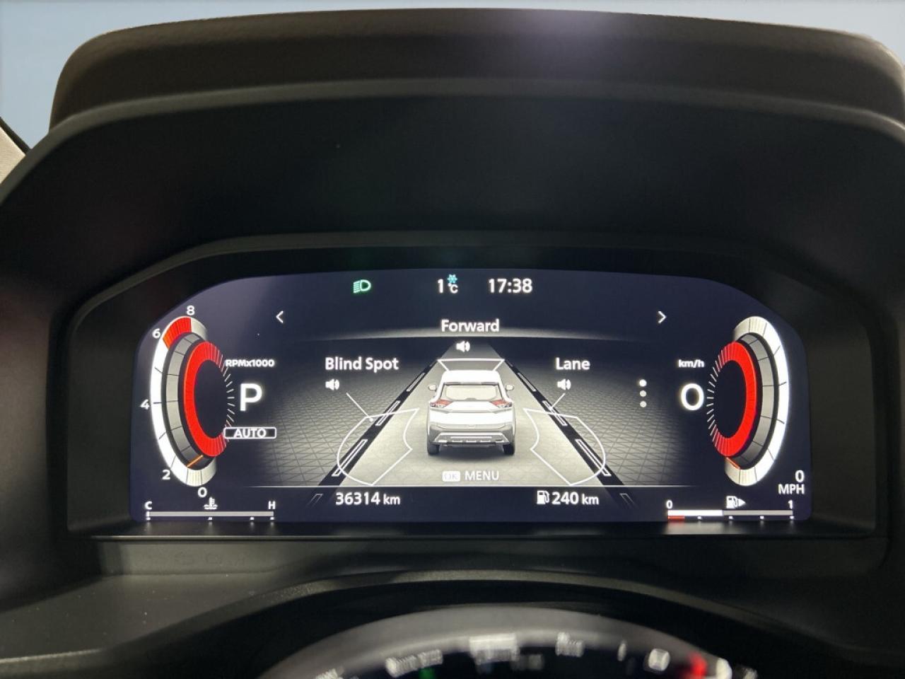 2021 Nissan Rogue Platinum AWD/ Drive Assist/NAVI/Sunroof/Leather/An Photo