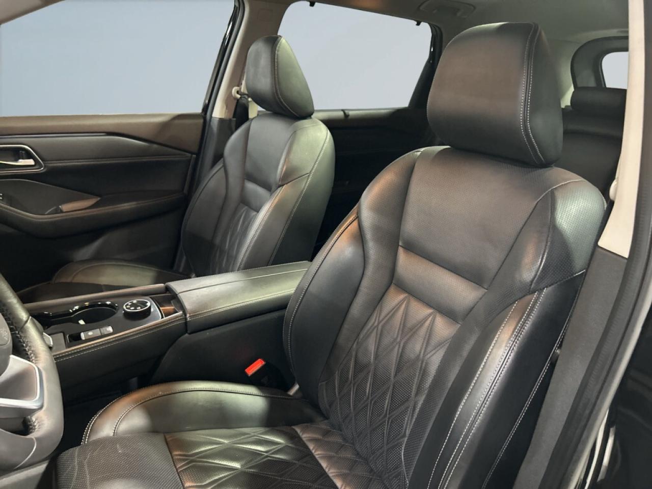 2021 Nissan Rogue Platinum AWD/ Drive Assist/NAVI/Sunroof/Leather/An Photo