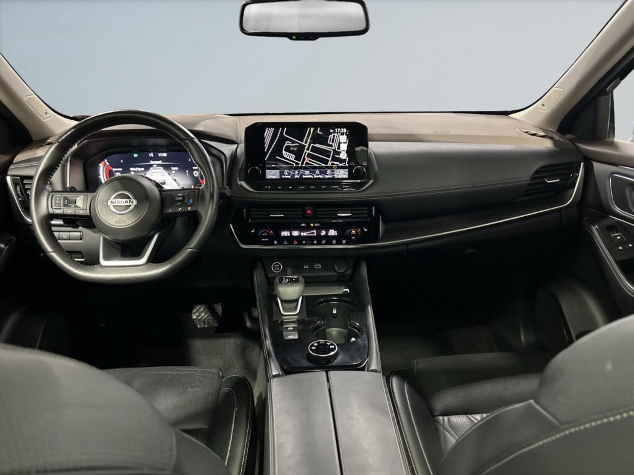 2021 Nissan Rogue Platinum AWD / Drive Assist / NAV / Sunroof / Leat Photo