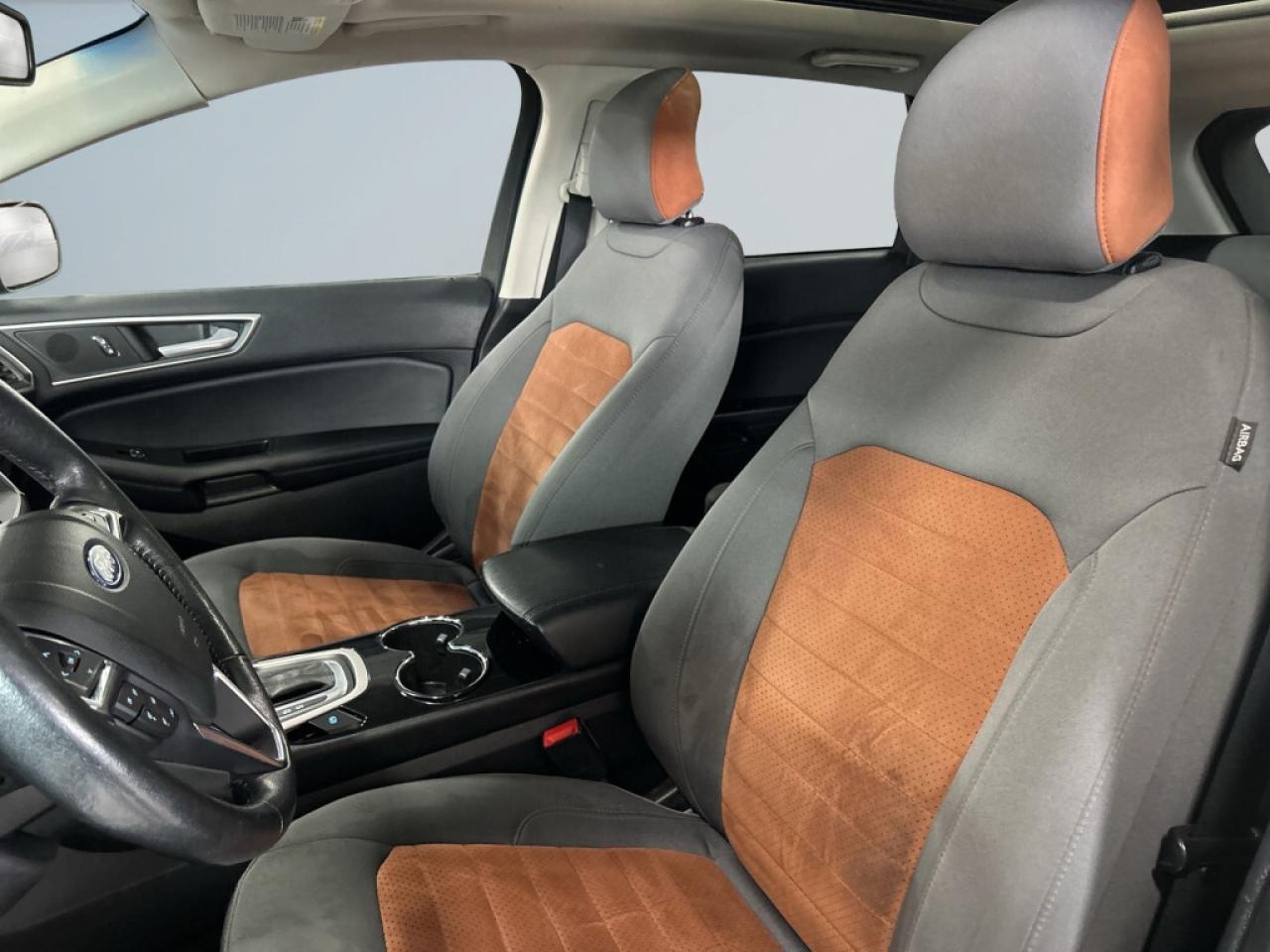 2018 Ford Edge SEL AWD/Leather/Sunroof/NAVI/Back Up Cam/Android C Photo