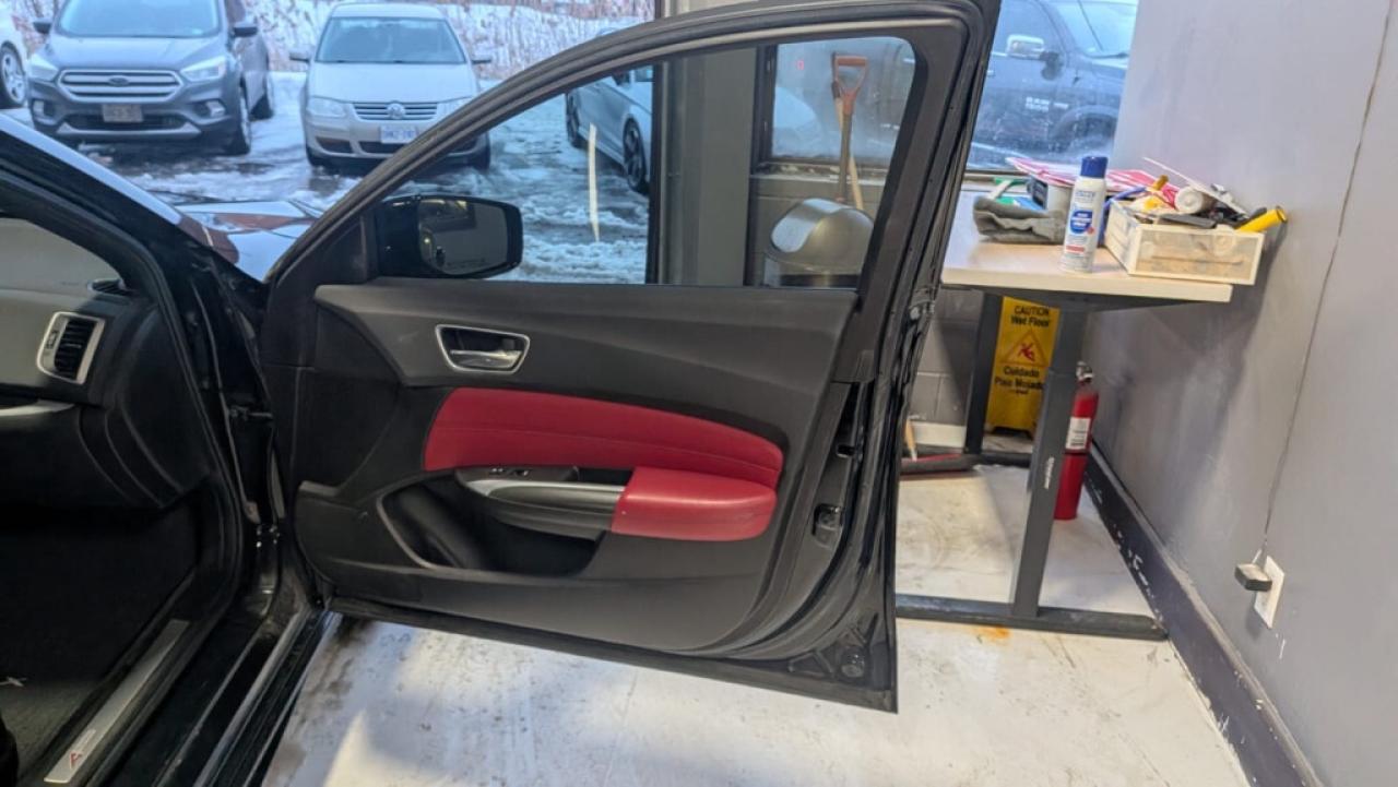 2019 Acura TLX Tech A-Spec/Drive Assist/NAVI/Carplay/Leather/Sunr Photo