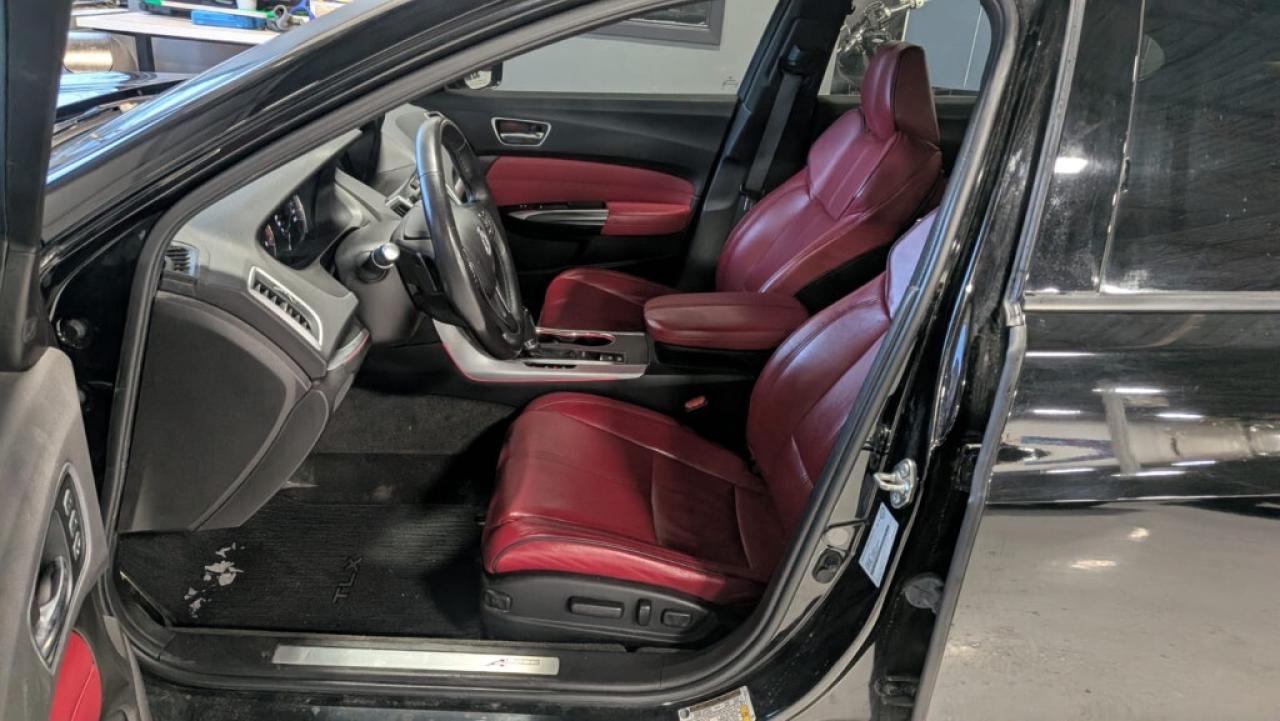 2019 Acura TLX Tech A-Spec/Drive Assist/NAVI/Carplay/Leather/Sunr Photo