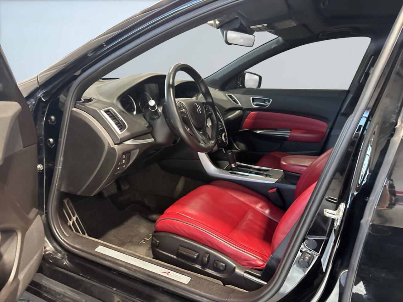 2019 Acura TLX Tech A-Spec / Drive Assist / NAV / CarPlay / Leath Photo