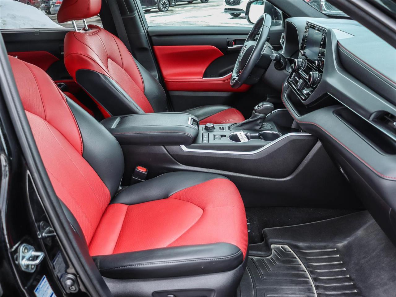 2021 Toyota Highlander XSE 4dr All-Wheel Drive Photo