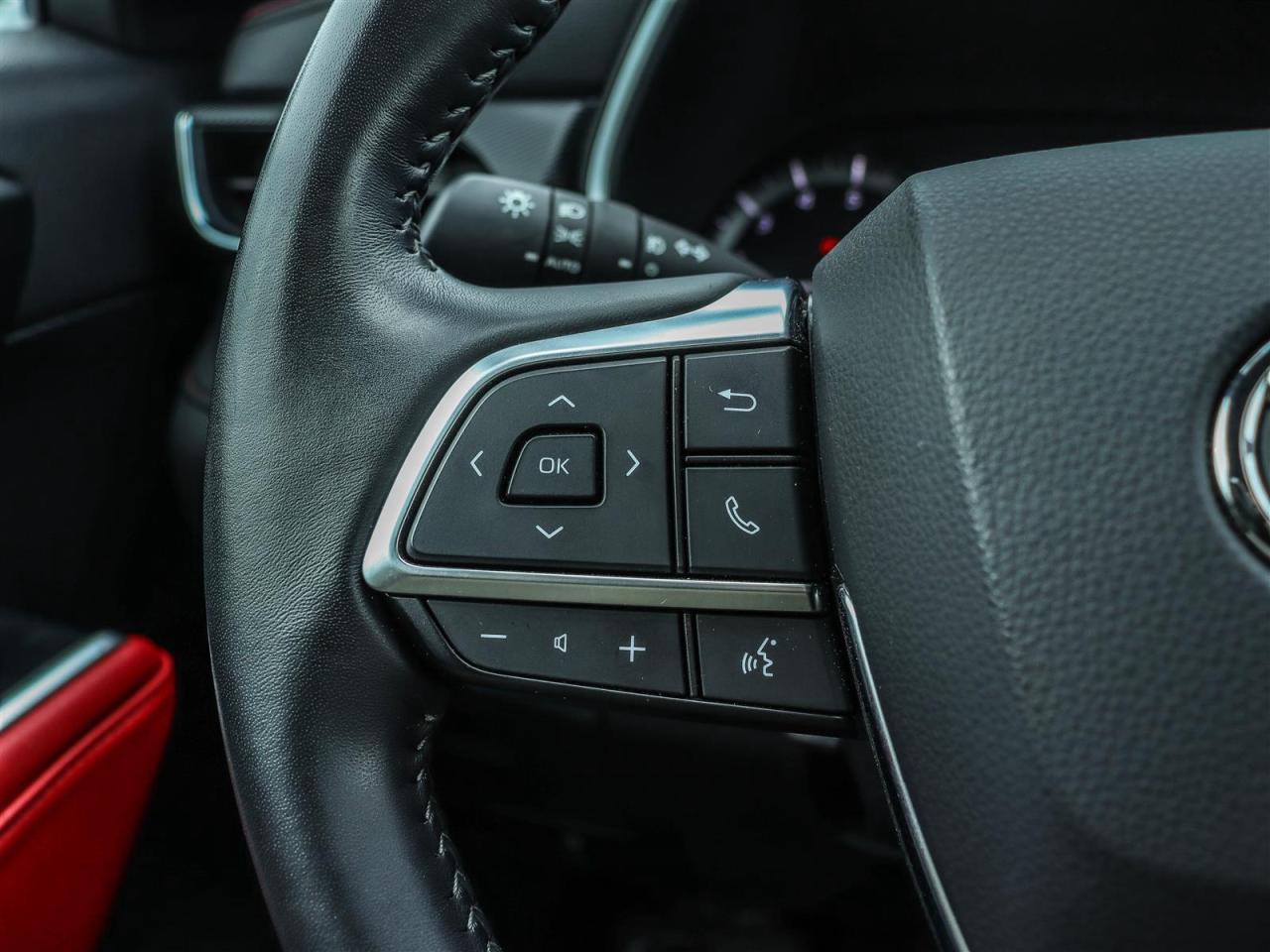 2021 Toyota Highlander XSE 4dr All-Wheel Drive Photo