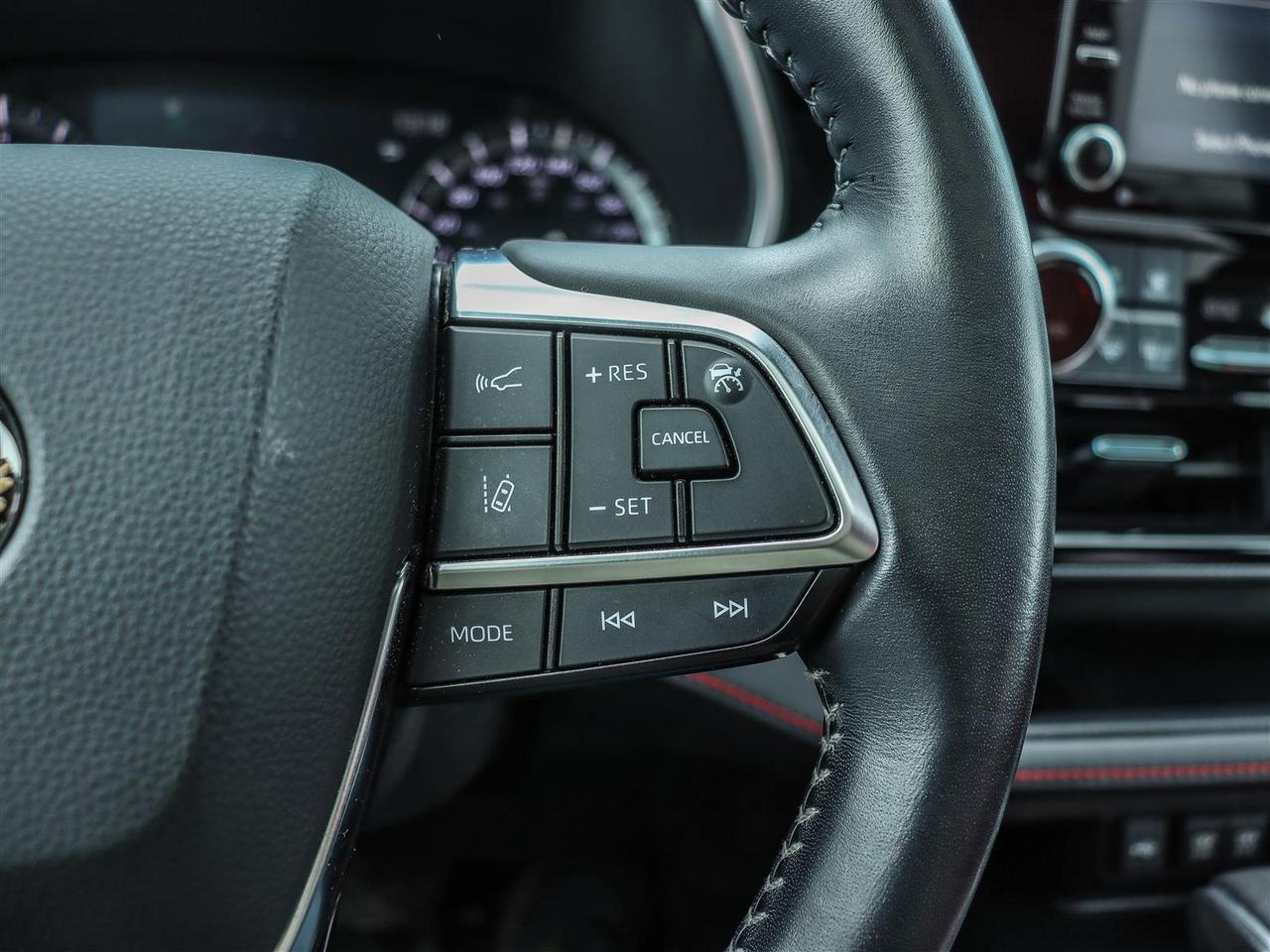 2021 Toyota Highlander XSE 4dr All-Wheel Drive Photo