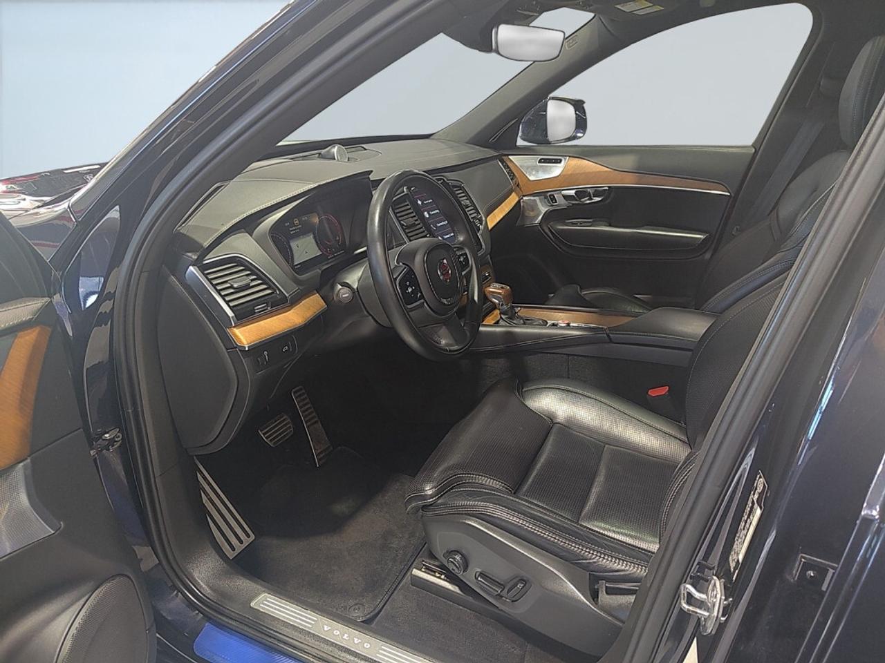 2019 Volvo XC90 T6 AWD Inscription / 7 Seater / NAV / Sunroof / Le Photo