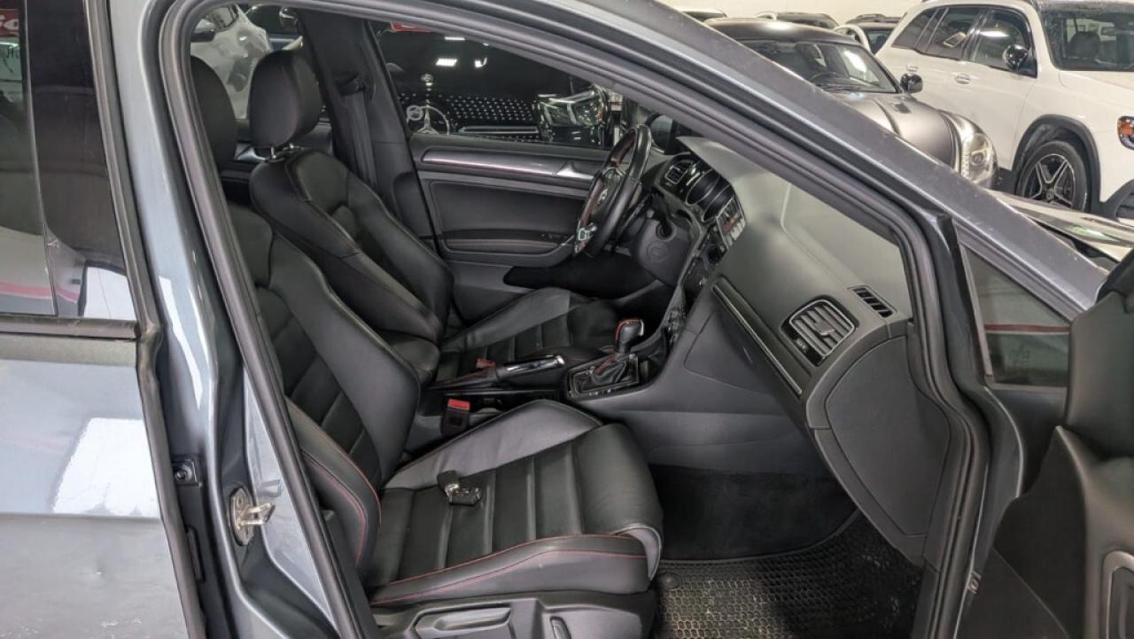 2020 Volkswagen Golf GTI 2.0T Autobahn/Leather/Sunroof/NAVI/CarPlay/Clean C Photo